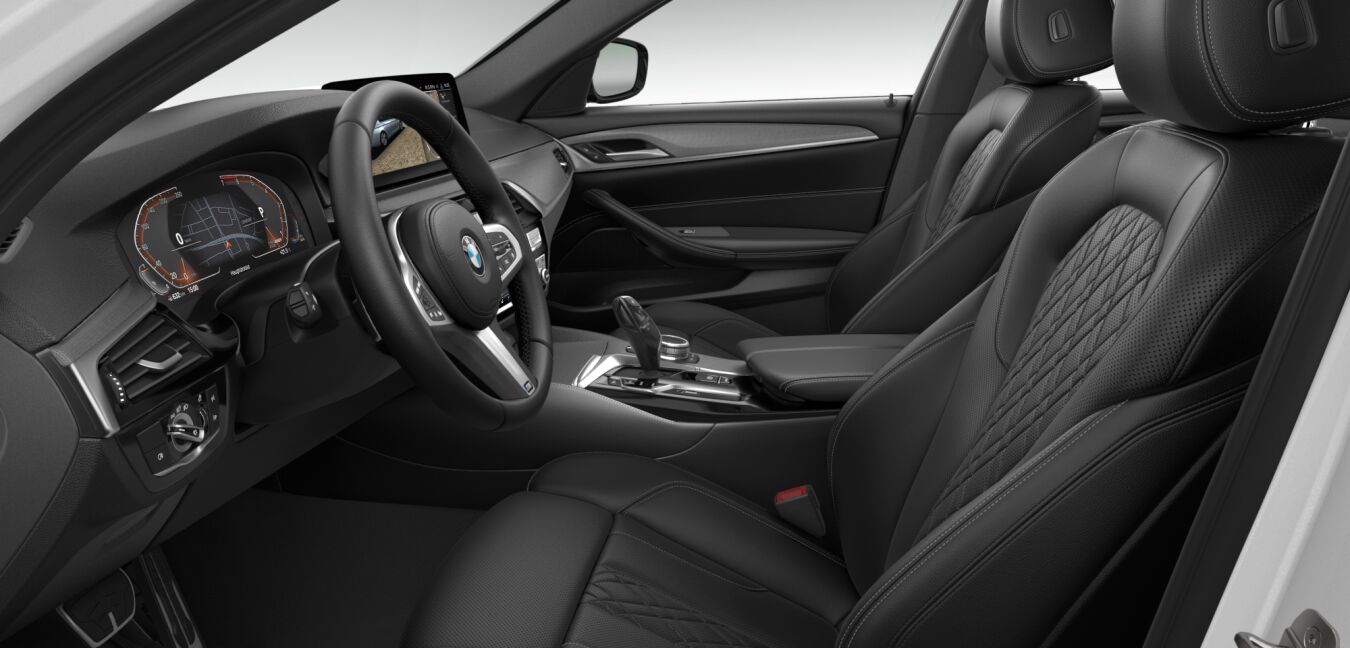 BMW BMW 5er im Innenraum seitlich BMW BMW 5er im Innenraum seitlich