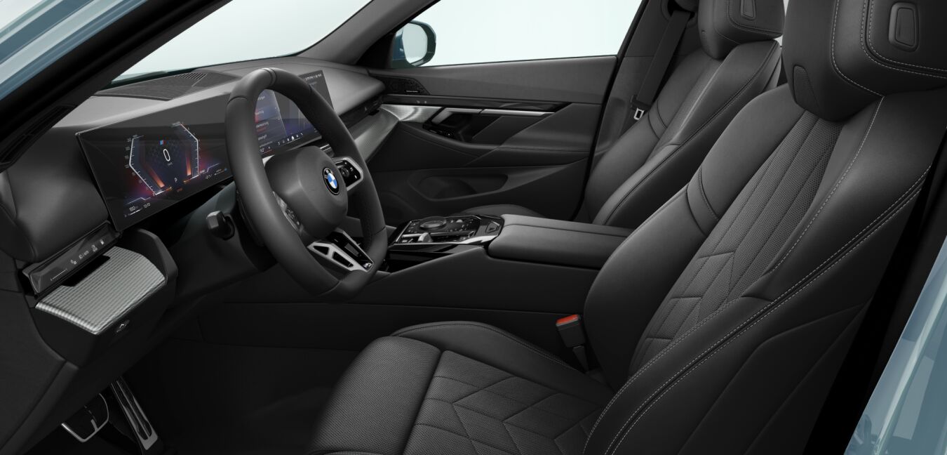BMW BMW 5er im Innenraum seitlich BMW BMW 5er im Innenraum seitlich