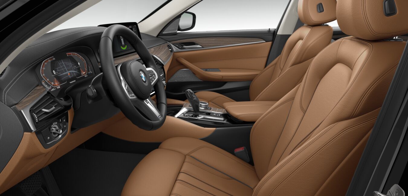 BMW BMW 5er im Innenraum seitlich