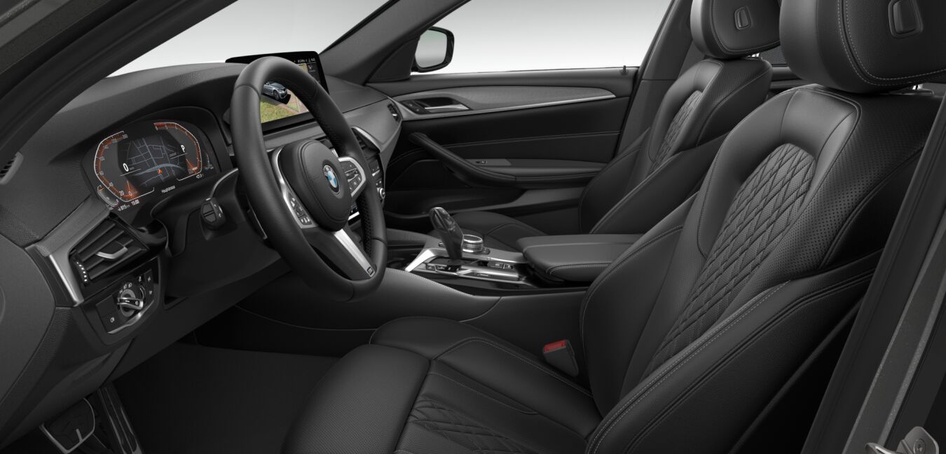 BMW BMW 5er im Innenraum seitlich BMW BMW 5er im Innenraum seitlich