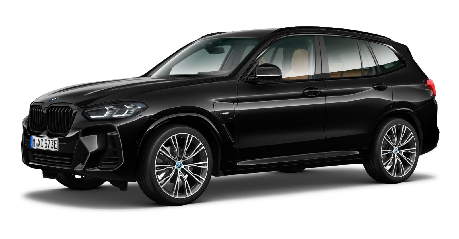 BMW X3 xDrive 30e in Schwarz von vorne BMW X3 xDrive 30e in Schwarz von vorne