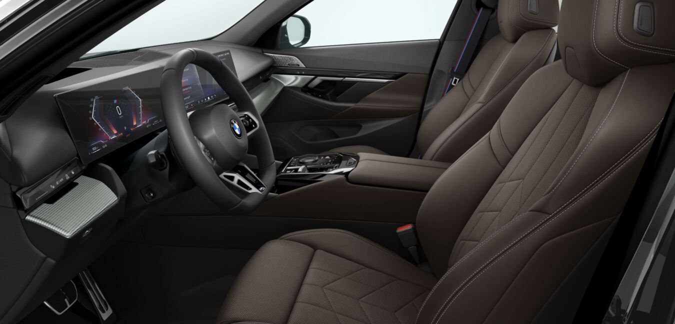 BMW BMW 5er im Innenraum seitlich BMW BMW 5er im Innenraum seitlich