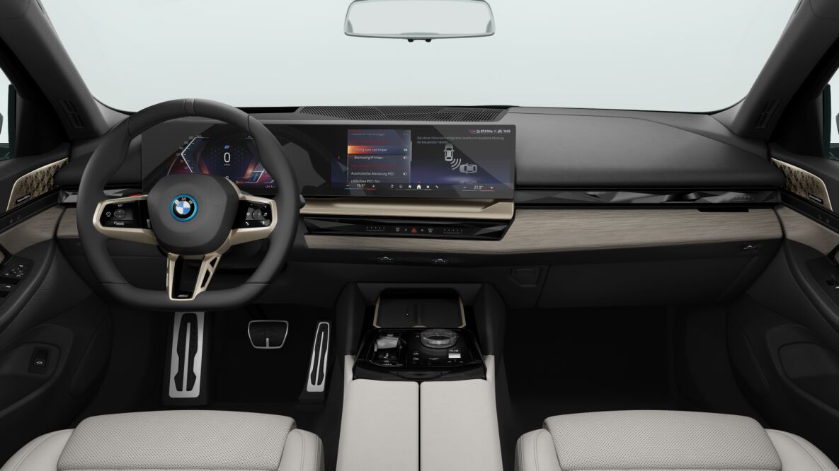 BMW BMW I im Innenraum von vorne BMW BMW I im Innenraum von vorne