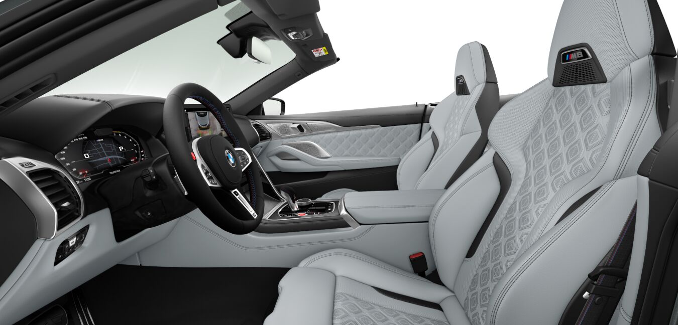 BMW BMW M im Innenraum seitlich BMW BMW M im Innenraum seitlich
