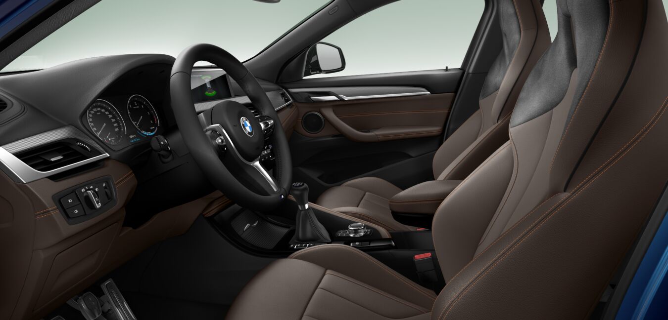 BMW BMW X im Innenraum seitlich BMW BMW X im Innenraum seitlich