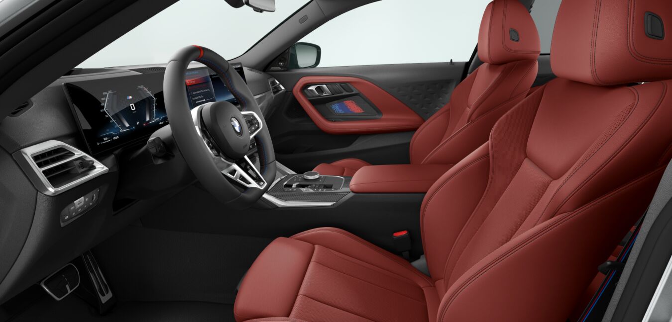 BMW BMW 2er im Innenraum seitlich BMW BMW 2er im Innenraum seitlich