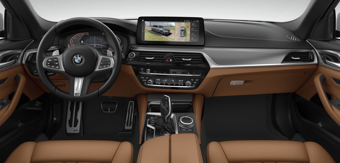 BMW BMW 5er im Innenraum von vorne BMW BMW 5er im Innenraum von vorne