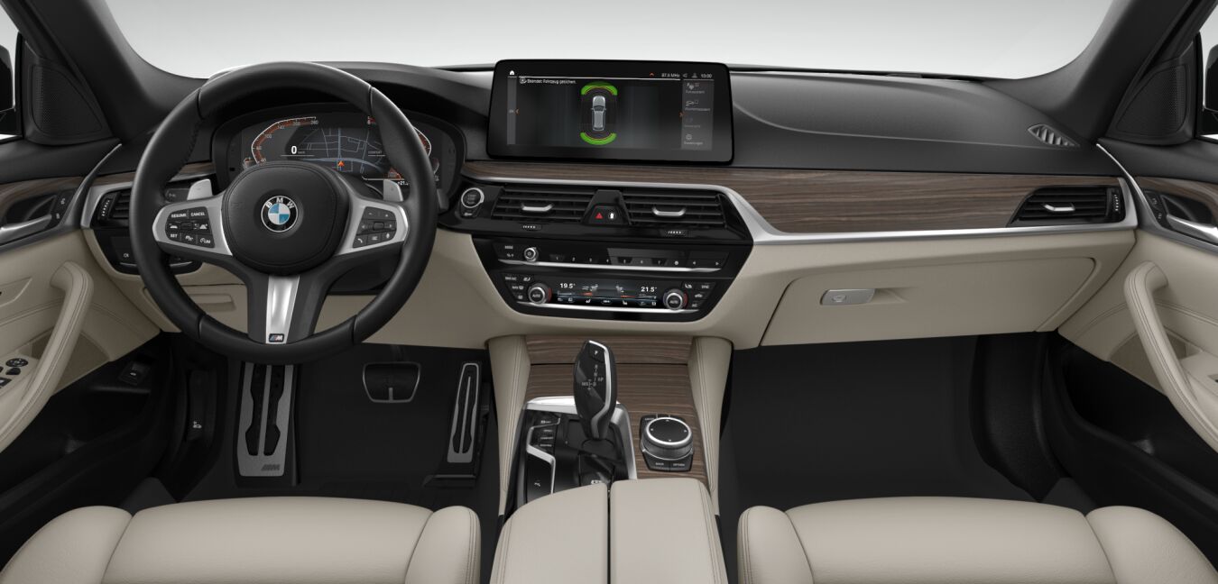 BMW BMW 5er im Innenraum von vorne BMW BMW 5er im Innenraum von vorne