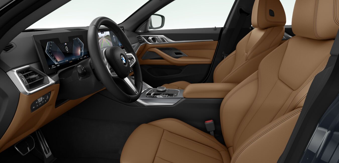 BMW BMW 4er im Innenraum seitlich BMW BMW 4er im Innenraum seitlich