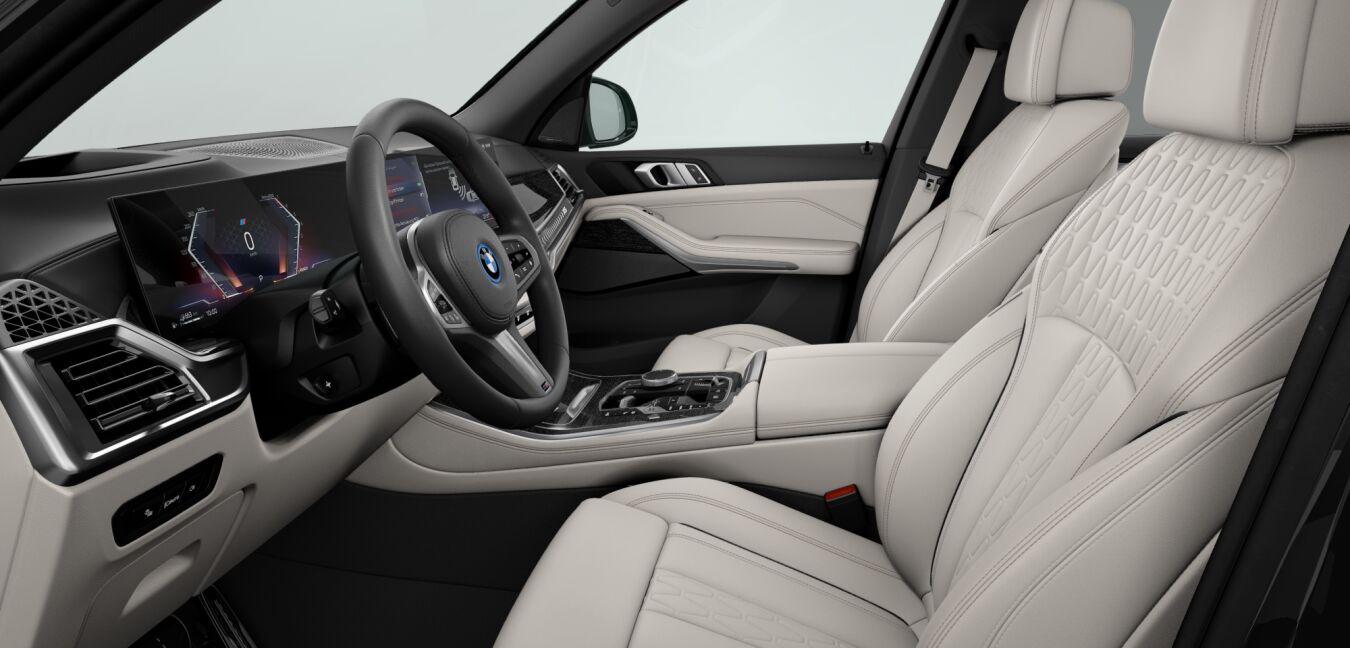 BMW BMW X im Innenraum seitlich
