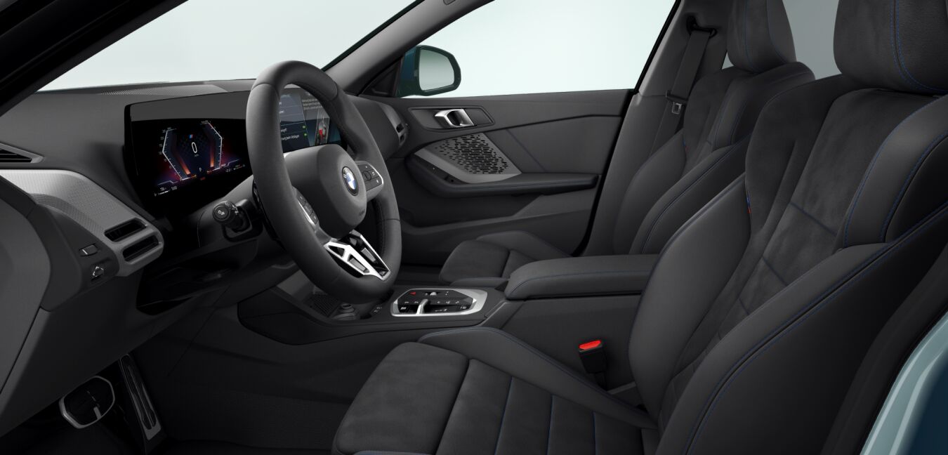 BMW BMW 2er im Innenraum seitlich BMW BMW 2er im Innenraum seitlich