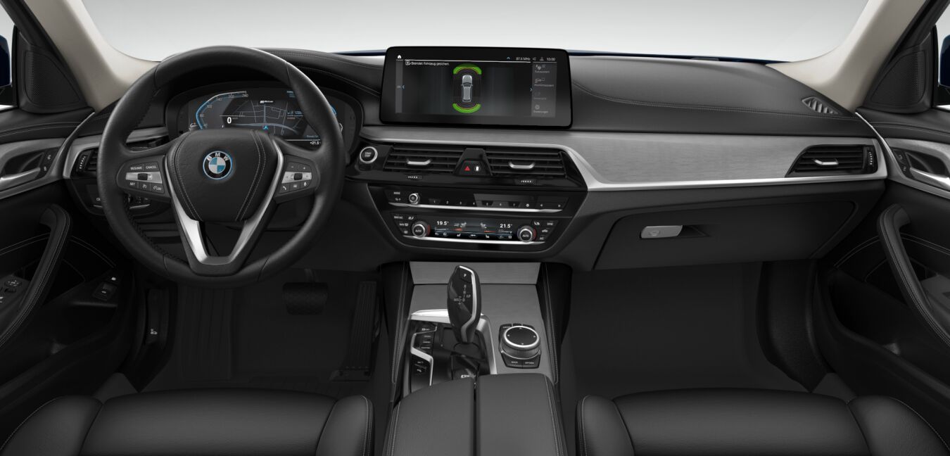 BMW BMW 5er im Innenraum von vorne BMW BMW 5er im Innenraum von vorne