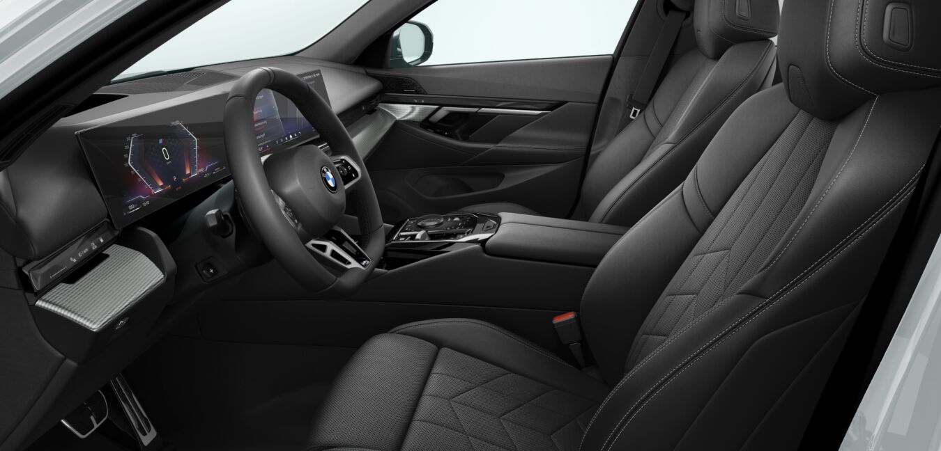BMW BMW 5er im Innenraum seitlich BMW BMW 5er im Innenraum seitlich
