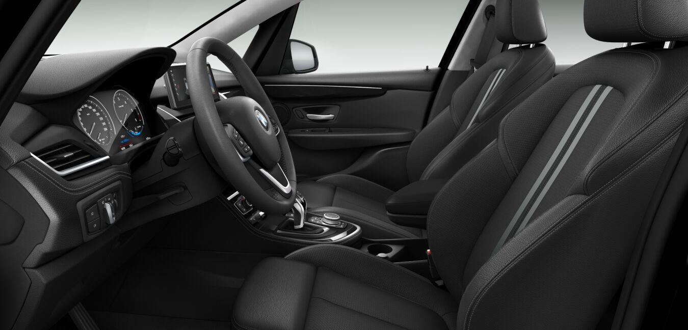 BMW BMW 2er im Innenraum seitlich BMW BMW 2er im Innenraum seitlich