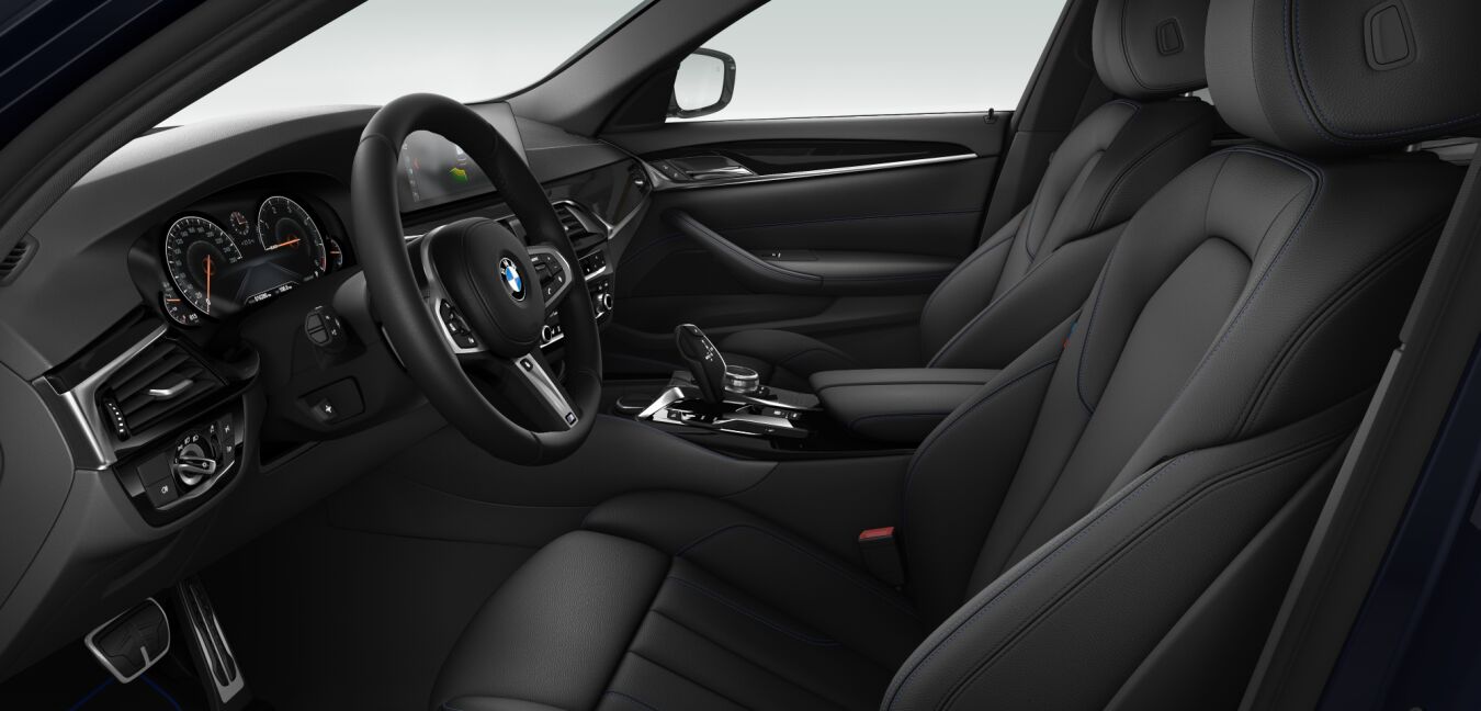 BMW BMW 5er im Innenraum seitlich BMW BMW 5er im Innenraum seitlich