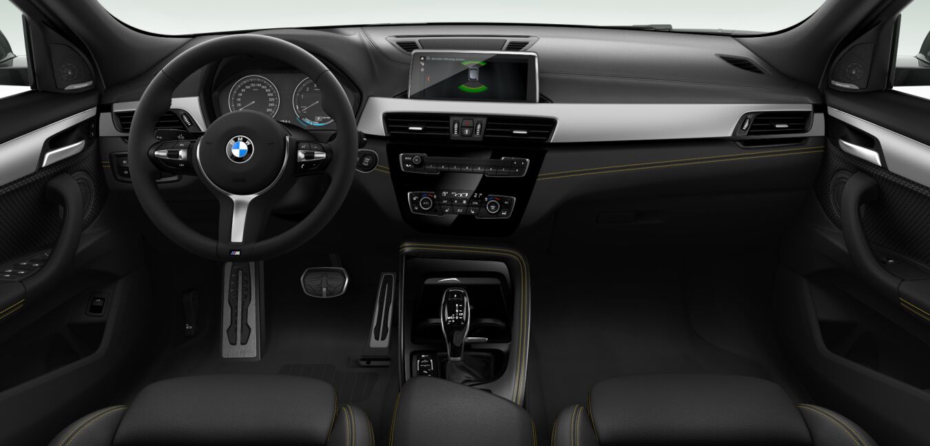 BMW BMW X im Innenraum von vorne BMW BMW X im Innenraum von vorne