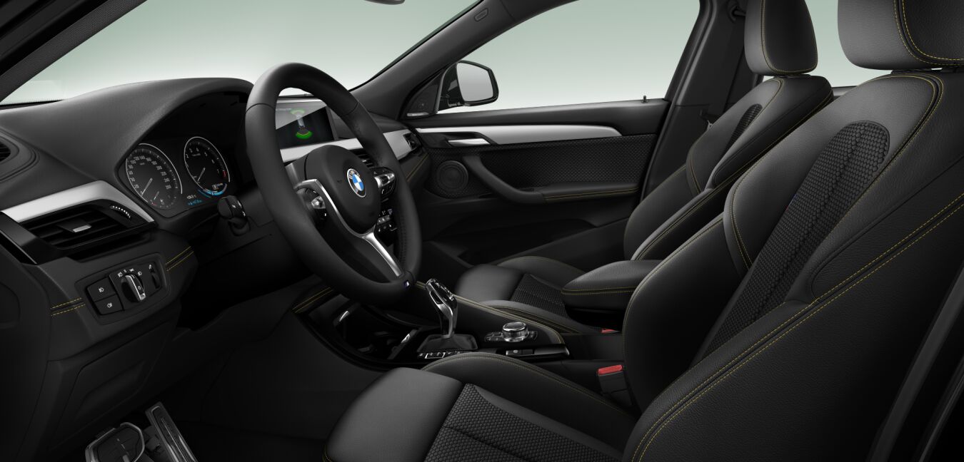 BMW BMW X im Innenraum seitlich BMW BMW X im Innenraum seitlich