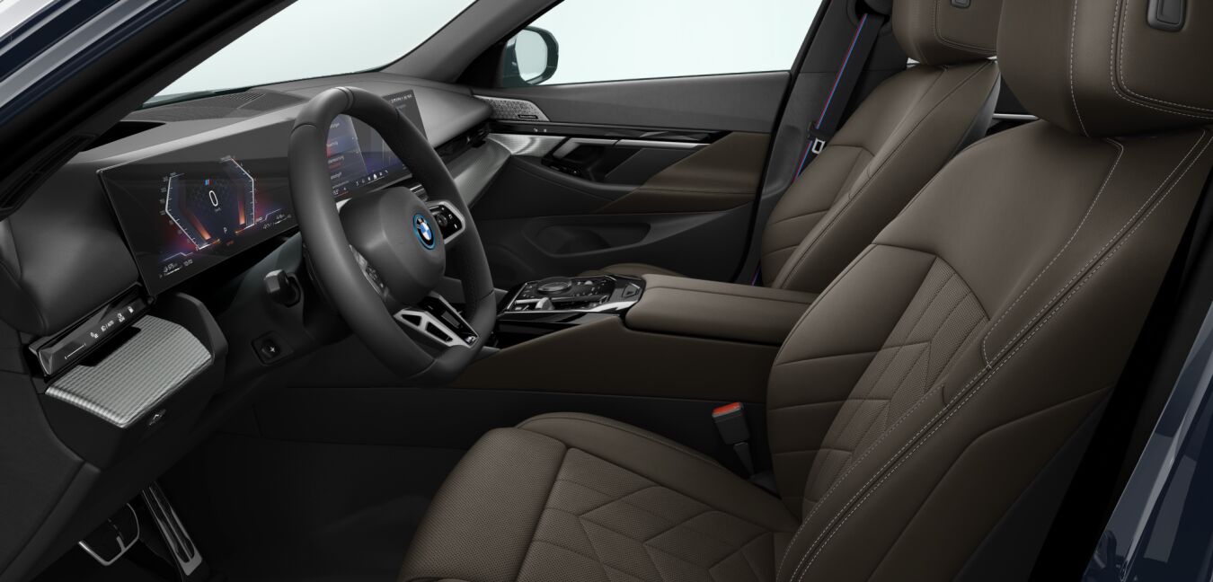 BMW BMW 5er im Innenraum seitlich BMW BMW 5er im Innenraum seitlich