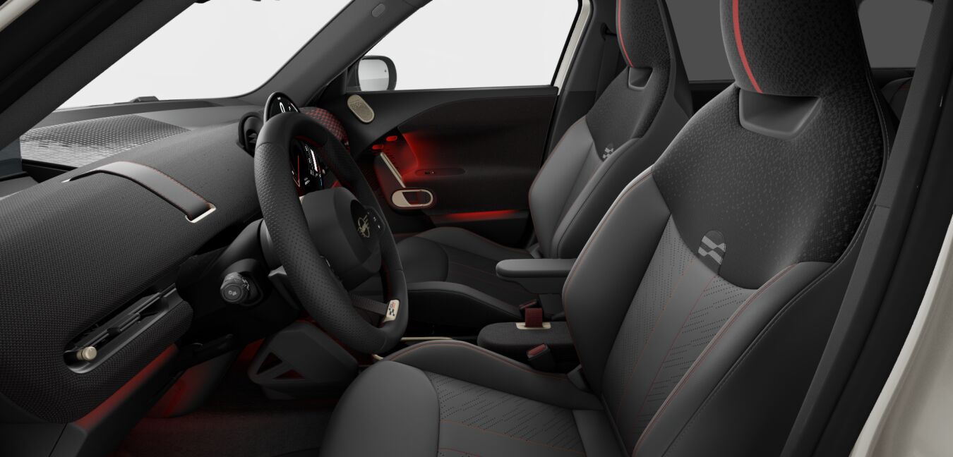MINI MINI Aceman im Innenraum seitlich MINI MINI Aceman im Innenraum seitlich