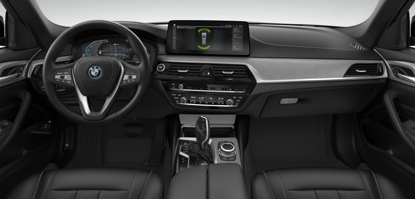 BMW BMW 5er im Innenraum von vorne BMW BMW 5er im Innenraum von vorne