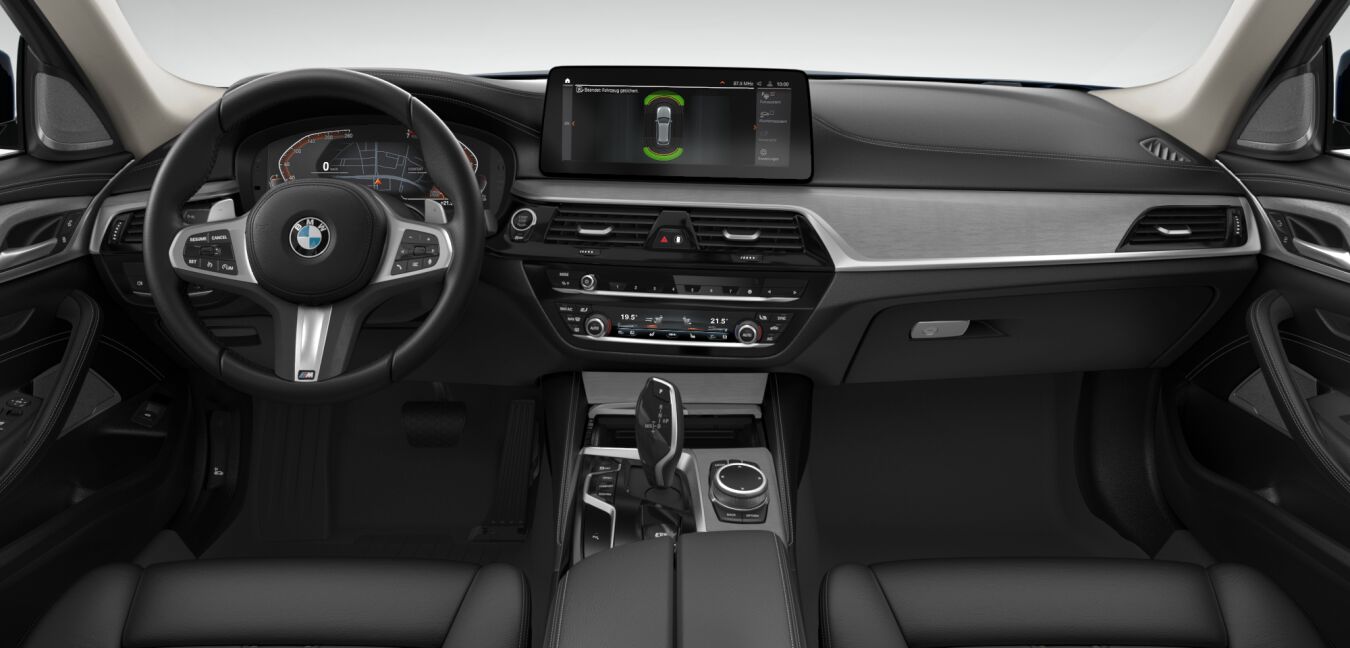 BMW BMW 5er im Innenraum von vorne BMW BMW 5er im Innenraum von vorne