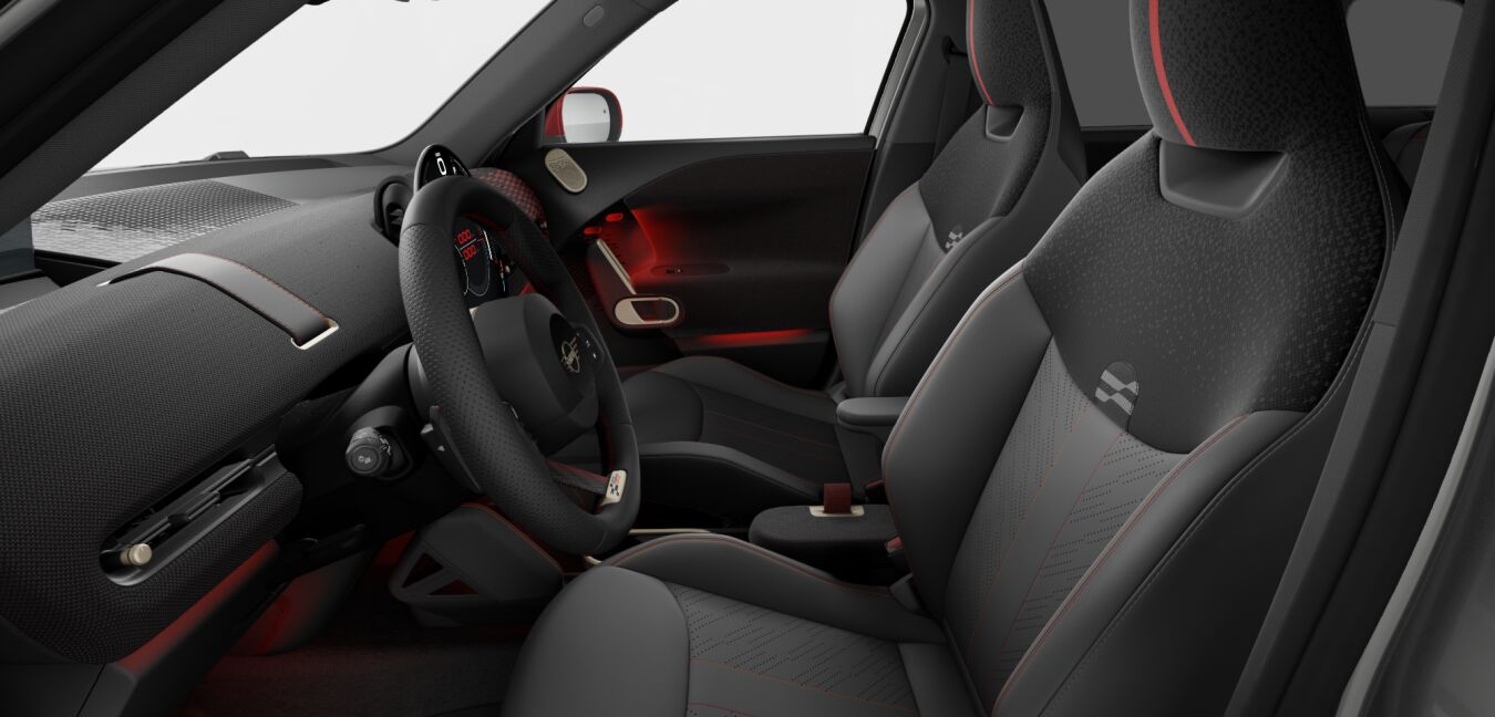 MINI MINI Aceman im Innenraum seitlich MINI MINI Aceman im Innenraum seitlich