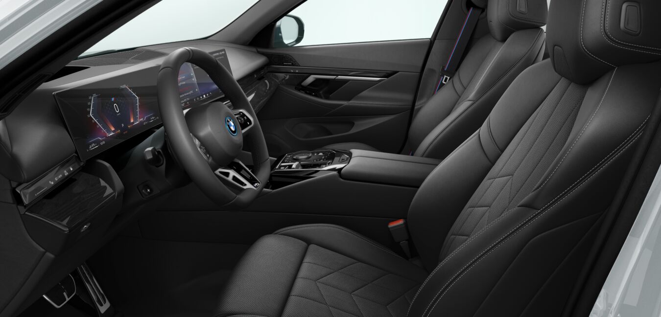 BMW BMW 5er im Innenraum seitlich BMW BMW 5er im Innenraum seitlich