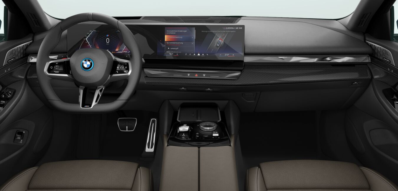 BMW BMW 5er im Innenraum von vorne BMW BMW 5er im Innenraum von vorne