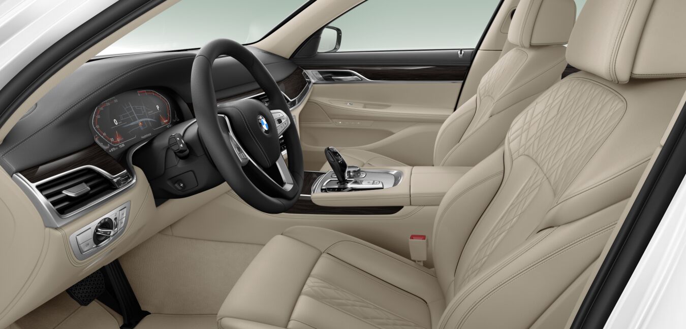BMW BMW 7er im Innenraum seitlich
