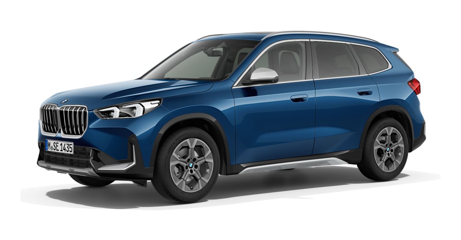 BMW X1 sDrive20i in Blau von vorne BMW X1 sDrive20i in Blau von vorne
