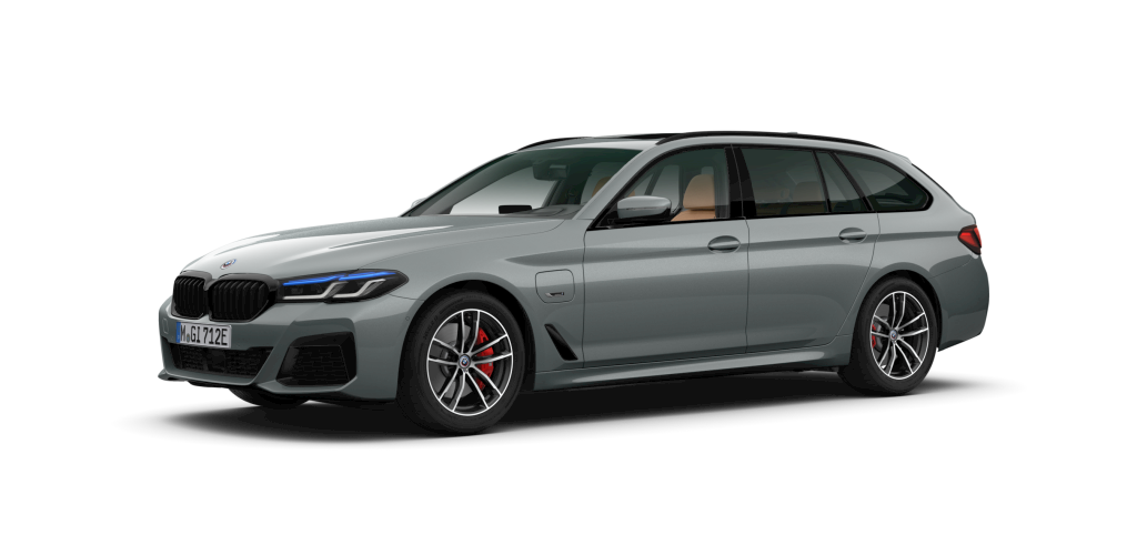 BMW 530e xDrive Touring in Grau von vorne BMW 530e xDrive Touring in Grau von vorne
