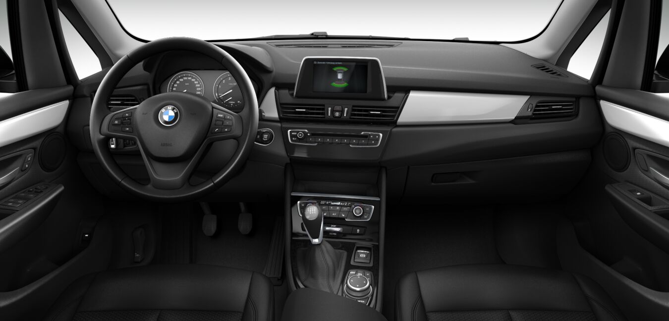 BMW BMW 2er im Innenraum von vorne BMW BMW 2er im Innenraum von vorne