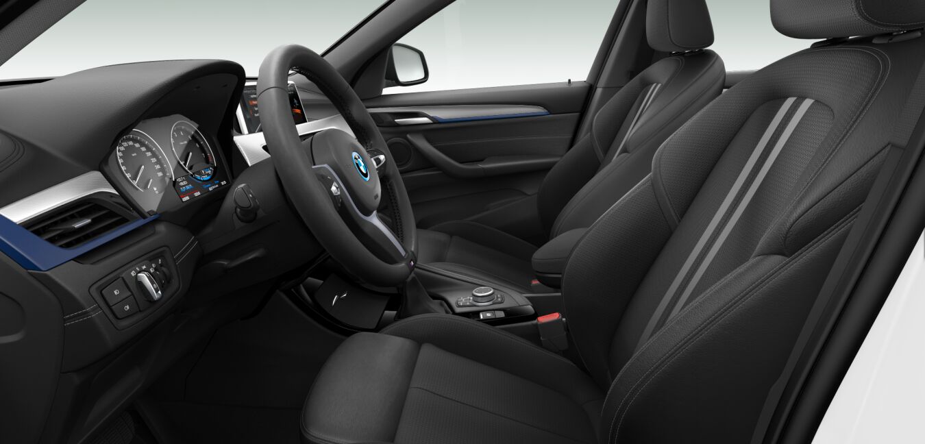 BMW BMW X im Innenraum seitlich BMW BMW X im Innenraum seitlich