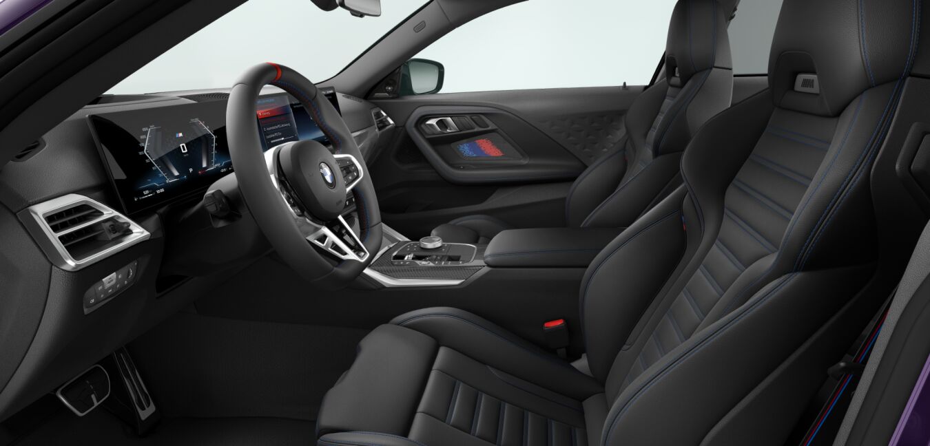 BMW BMW 2er im Innenraum seitlich