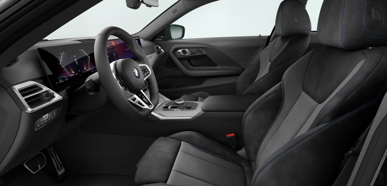 BMW BMW 2er im Innenraum seitlich BMW BMW 2er im Innenraum seitlich