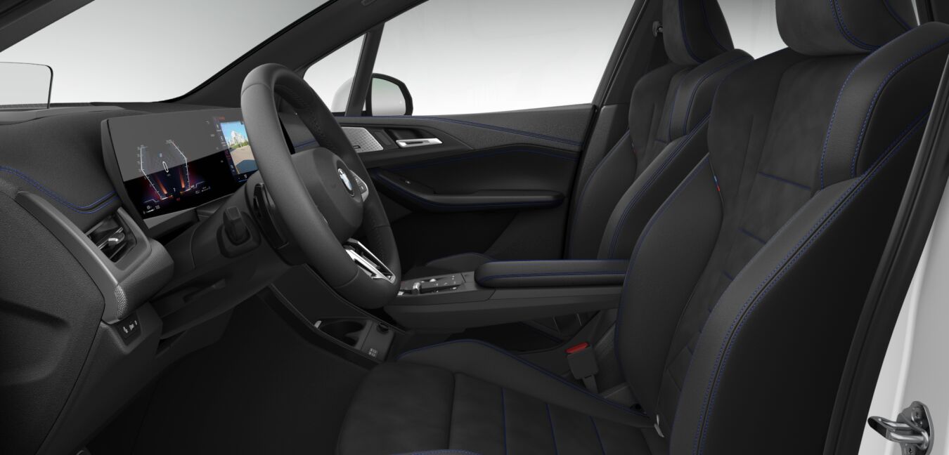 BMW BMW 2er im Innenraum seitlich BMW BMW 2er im Innenraum seitlich