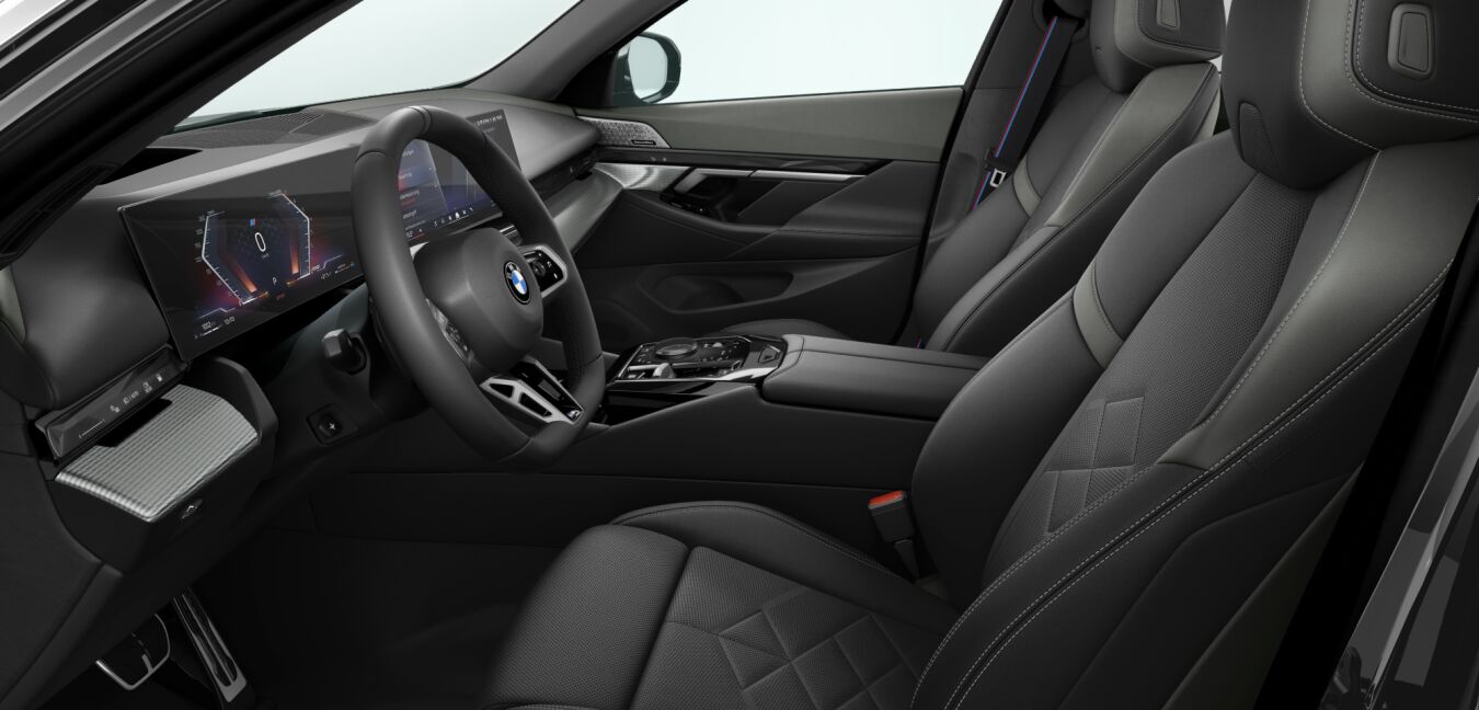 BMW BMW 5er im Innenraum seitlich BMW BMW 5er im Innenraum seitlich