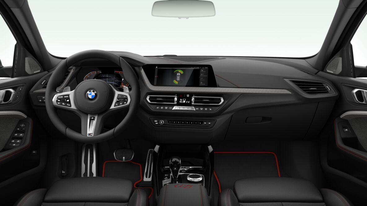 BMW BMW 1er im Innenraum von vorne