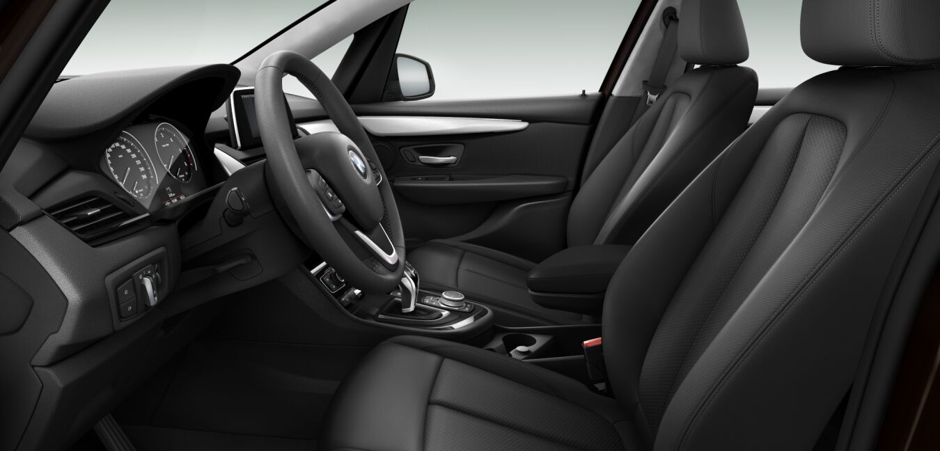 BMW BMW 2er im Innenraum seitlich BMW BMW 2er im Innenraum seitlich