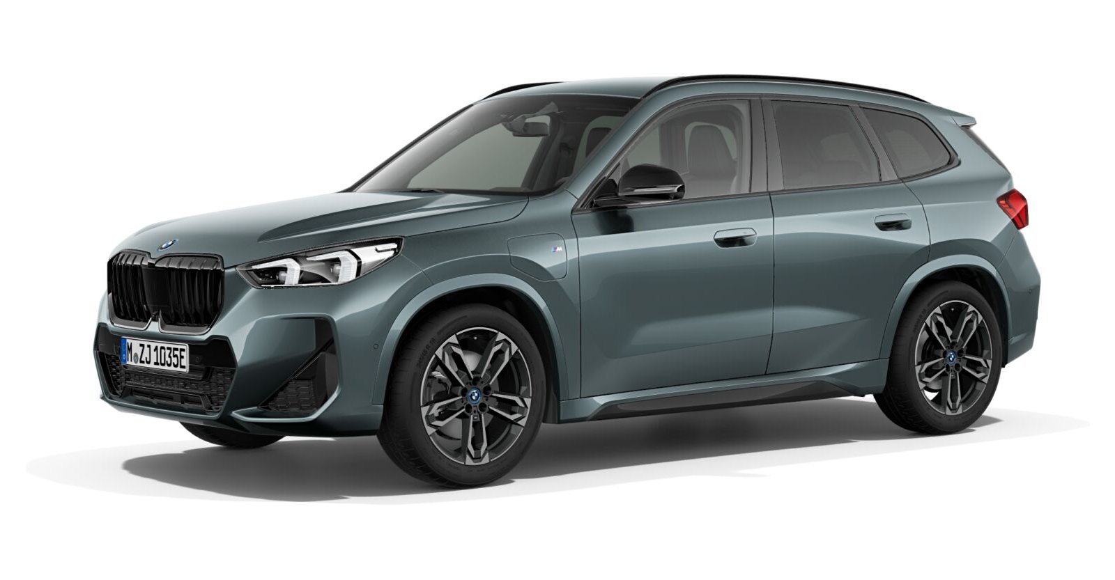 BMW X1 xDrive30e in Grün von vorne BMW X1 xDrive30e in Grün von vorne