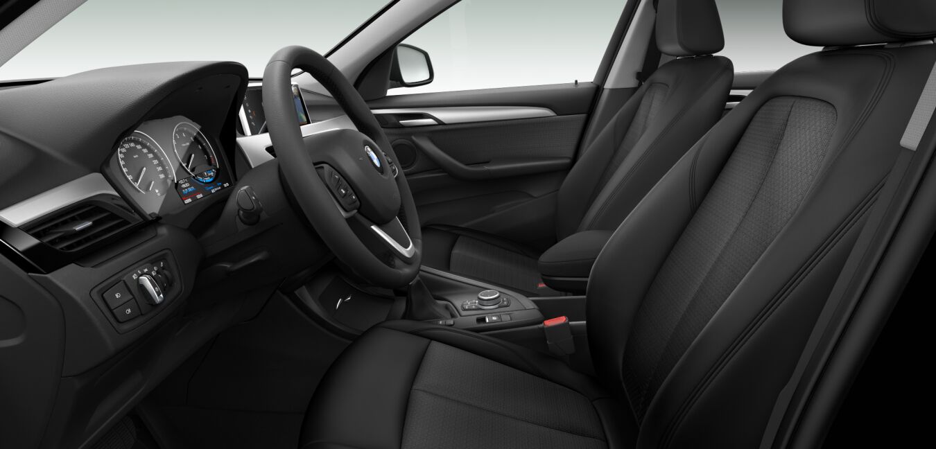 BMW BMW X im Innenraum seitlich BMW BMW X im Innenraum seitlich