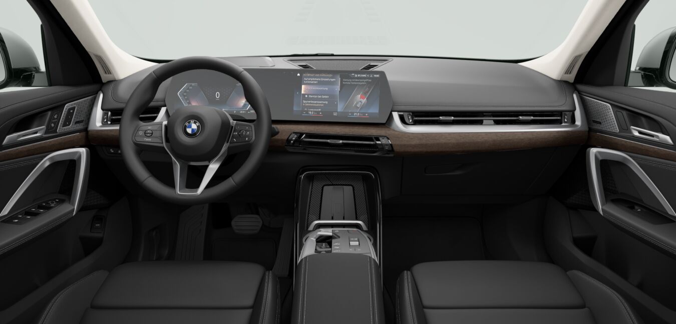 BMW BMW X im Innenraum von vorne
