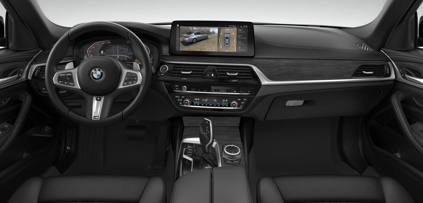 BMW BMW 5er im Innenraum von vorne BMW BMW 5er im Innenraum von vorne