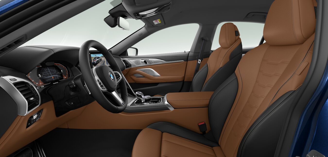 BMW BMW 8er im Innenraum seitlich BMW BMW 8er im Innenraum seitlich