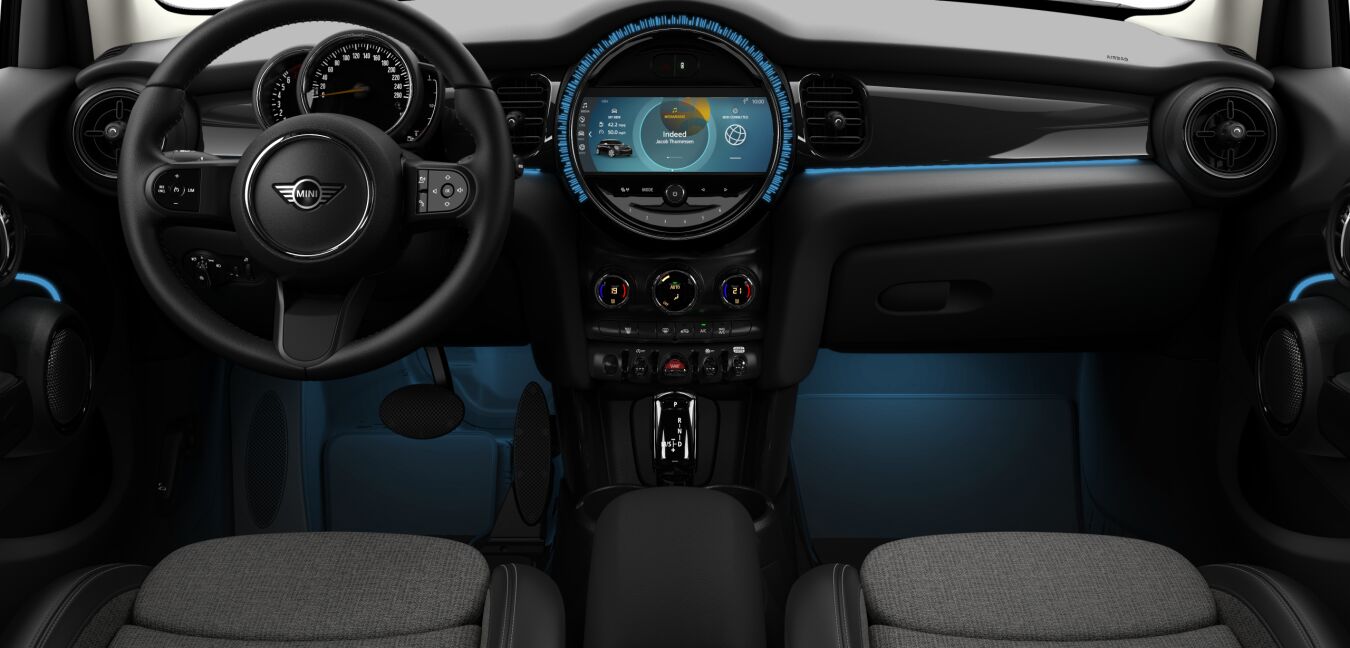 MINI MINI 5-Türer im Innenraum von vorne MINI MINI 5-Türer im Innenraum von vorne