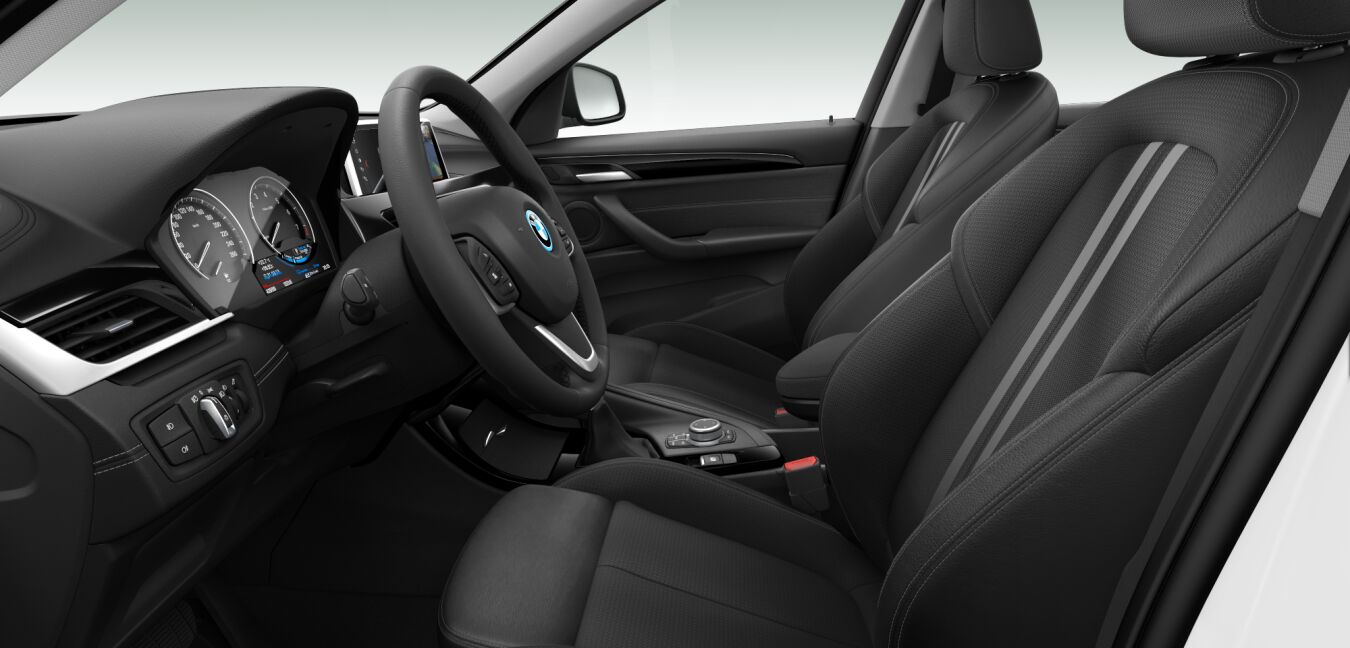 BMW BMW X im Innenraum seitlich BMW BMW X im Innenraum seitlich