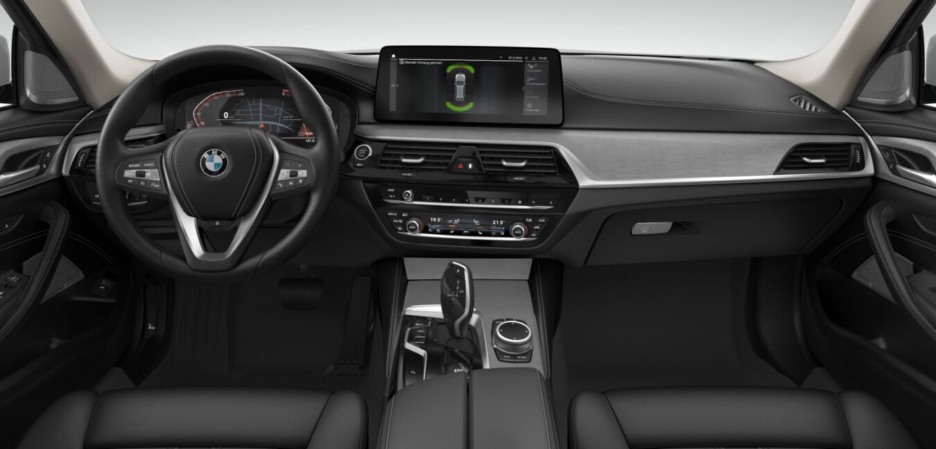 BMW BMW 5er im Innenraum von vorne BMW BMW 5er im Innenraum von vorne