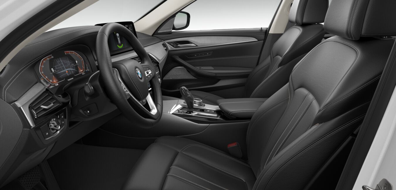 BMW BMW 5er im Innenraum seitlich BMW BMW 5er im Innenraum seitlich