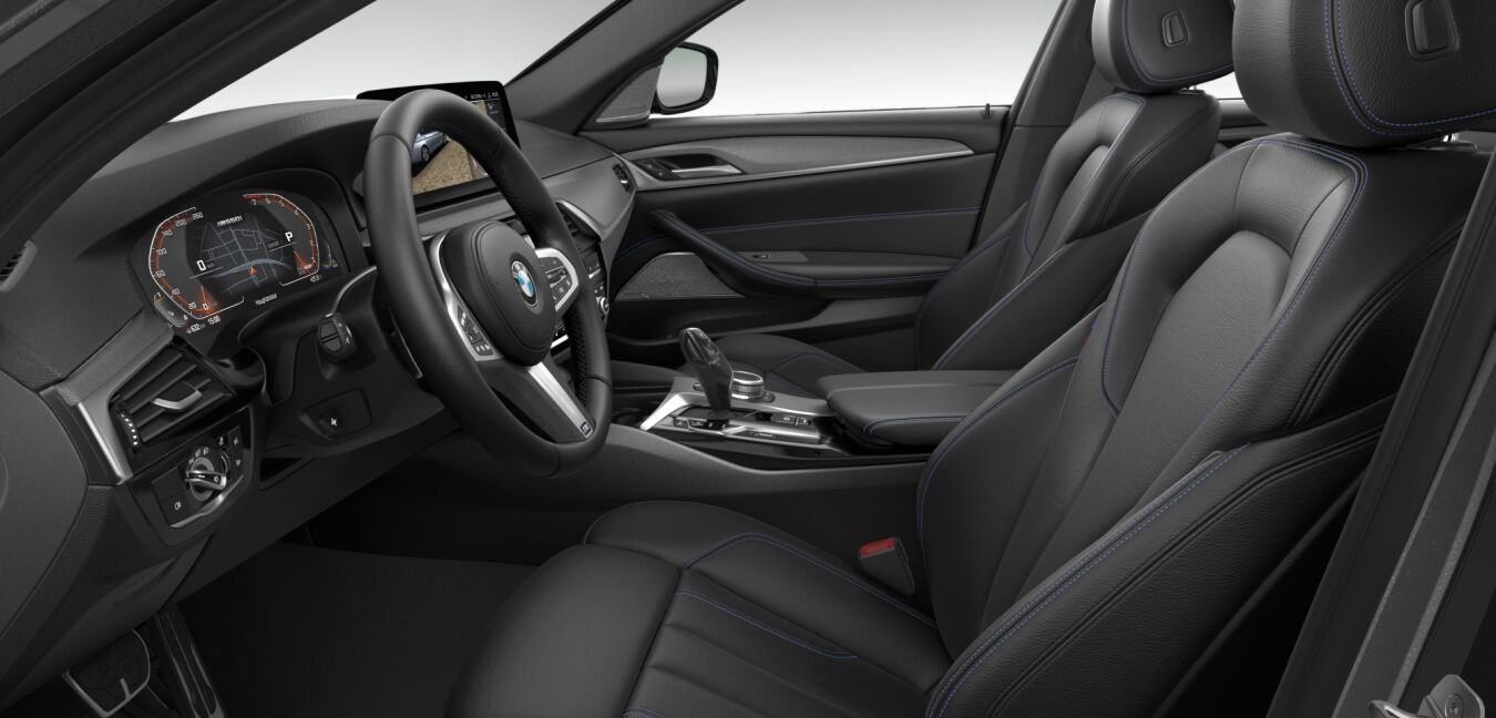 BMW BMW 5er im Innenraum seitlich BMW BMW 5er im Innenraum seitlich