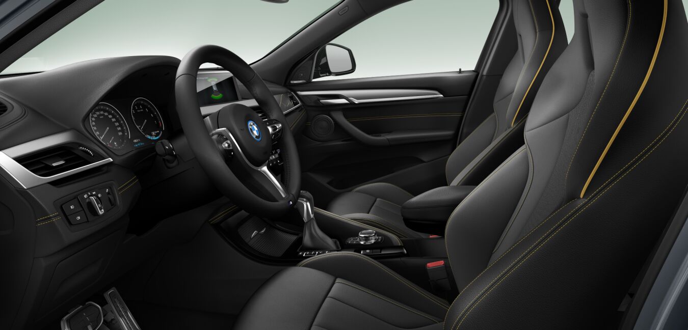 BMW BMW X im Innenraum seitlich BMW BMW X im Innenraum seitlich